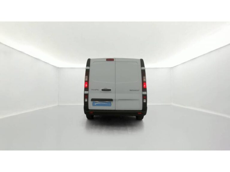 Renault Trafic FG BLUE DCI 130 3T GSR2 ADVANCE - Image 04 (July 7, 2026)