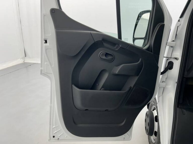 Renault Master FOURGON CC PROP RJ3500 L2 PAFC BLUE DCI 130 EURO VI CONFORT - Image 11 (July 7, 2026)