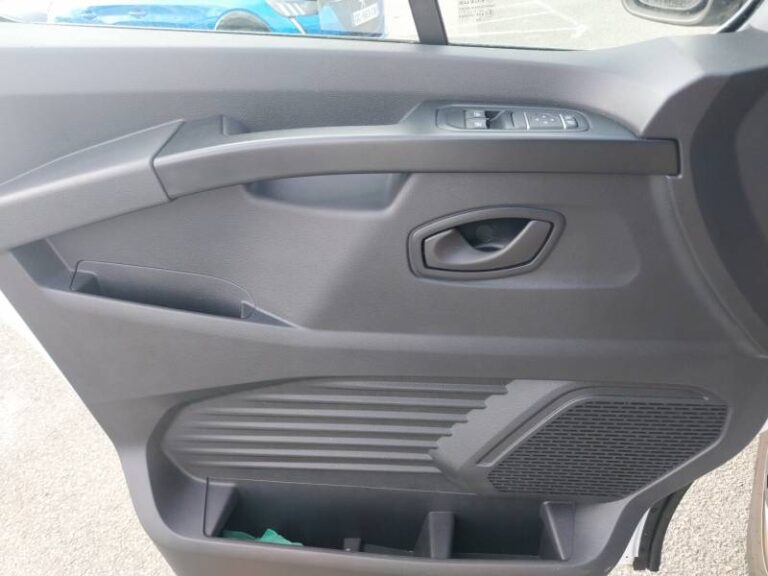 Renault Trafic FGN 3000 KG BLUE DCI 130 CONFORT - Image 11 (July 7, 2026)