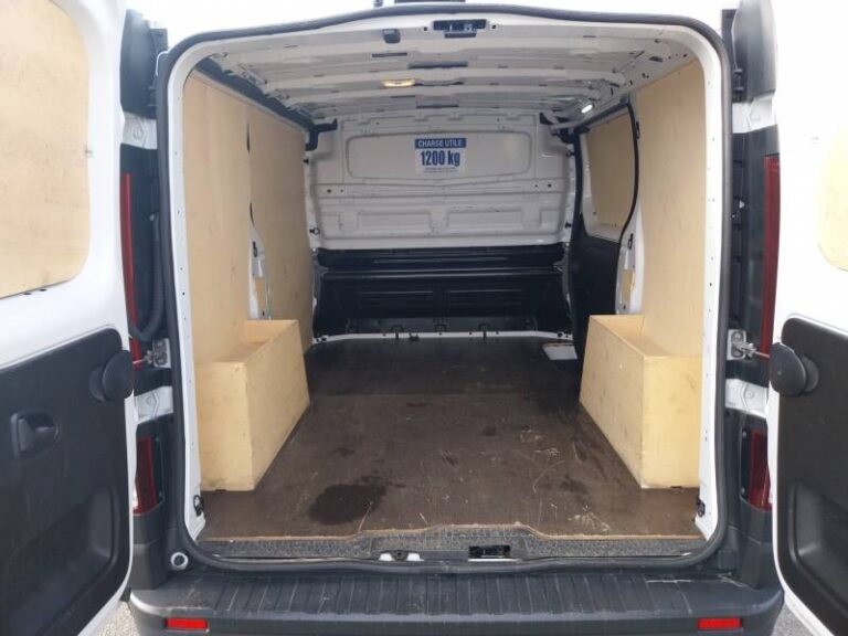 Renault Trafic FGN 3000 KG BLUE DCI 130 CONFORT - Image 16 (July 7, 2026)