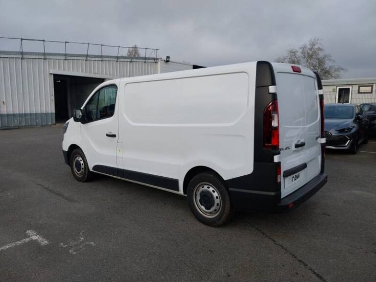 Renault Trafic FGN 3000 KG BLUE DCI 130 CONFORT - Image 03 (July 7, 2026)