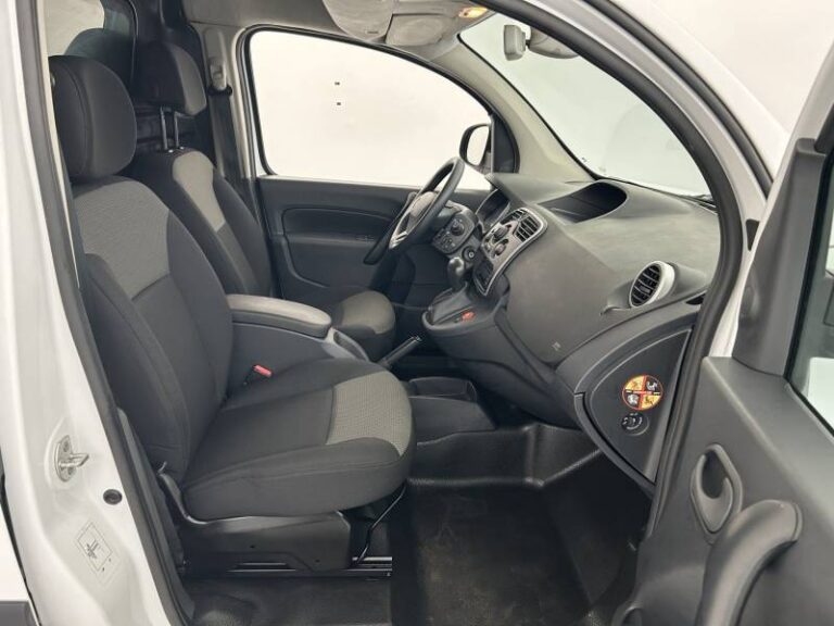 Renault Kangoo Van ELECTRIC ACHAT INTEGRAL CONFORT-19 - Image 14 (July 7, 2026)