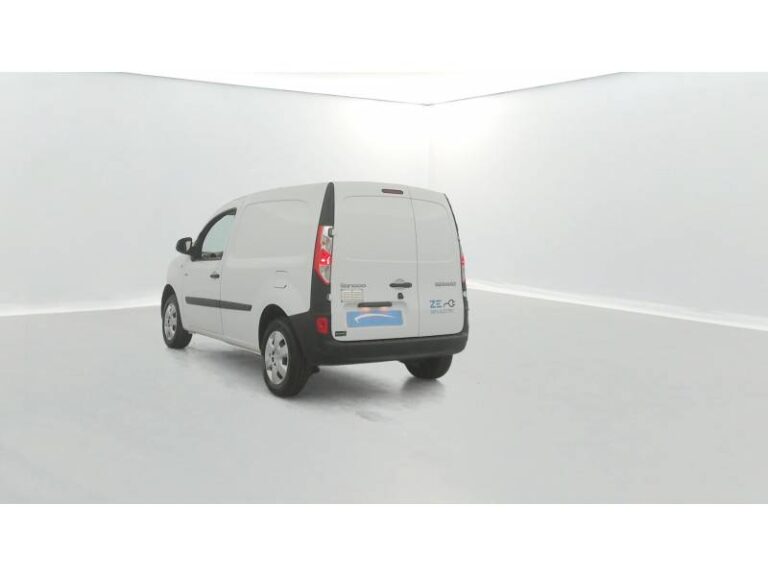 Renault Kangoo Van ELECTRIC ACHAT INTEGRAL CONFORT-19 - Image 03 (July 7, 2026)