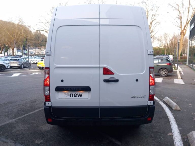 Renault Master FOURGON FGN TRAC F3500 BLUE DCI 135 CONFORT - Image 04 (July 7, 2026)