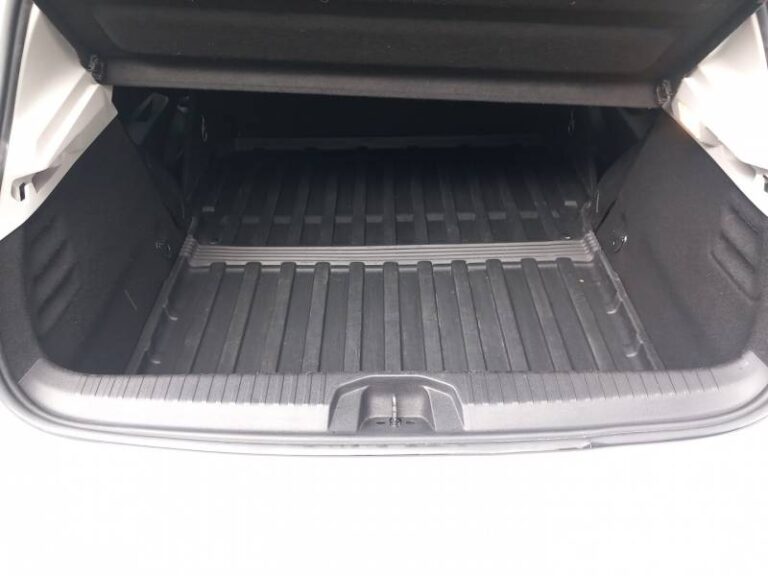 Renault Clio SOCIETE BLUE DCI 85 AIR NAV - Image 15 (July 7, 2026)