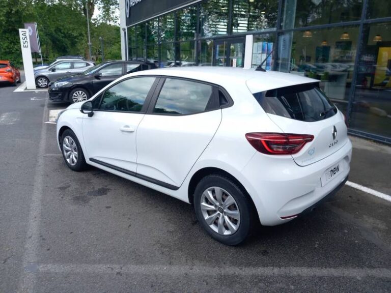 Renault Clio SOCIETE BLUE DCI 85 AIR NAV - Image 03 (July 7, 2026)