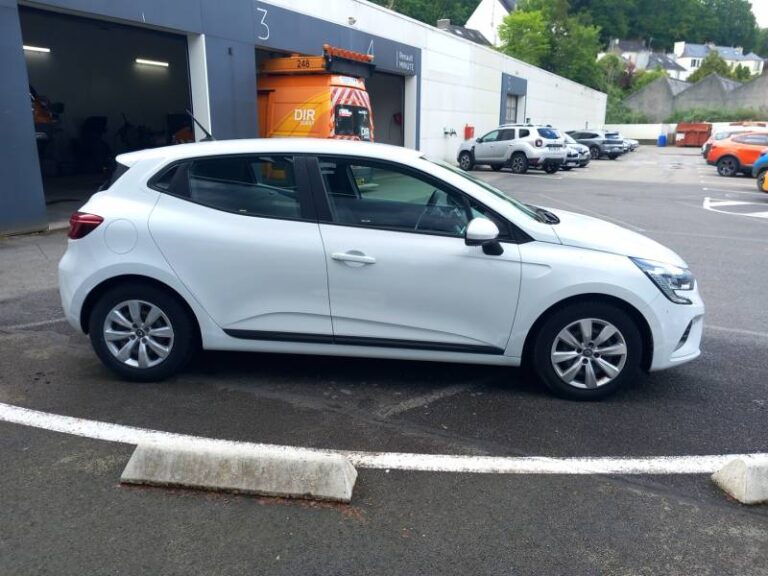 Renault Clio SOCIETE BLUE DCI 85 AIR NAV - Image 06 (July 7, 2026)
