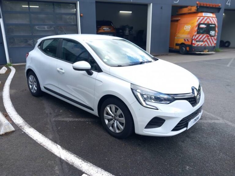 Renault Clio SOCIETE BLUE DCI 85 AIR NAV - Image 07 (July 7, 2026)