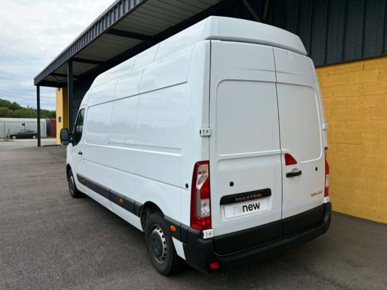 Renault Master FOURGON FGN TRAC F3500 BLUE DCI 135 CONFORT - Image 03 (July 7, 2026)