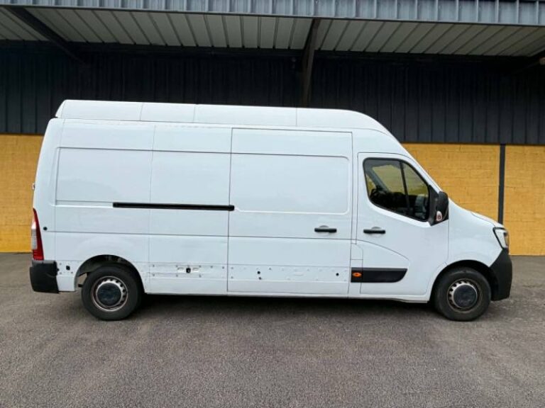 Renault Master FOURGON FGN TRAC F3500 BLUE DCI 135 CONFORT - Image 06 (July 7, 2026)