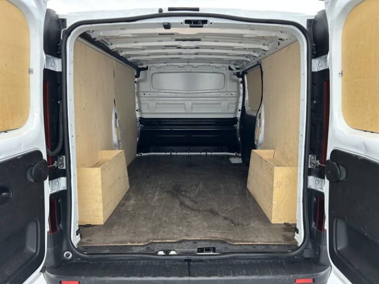 Renault Trafic FGN 3000 KG BLUE DCI 130 CONFORT - Image 18 (July 7, 2026)