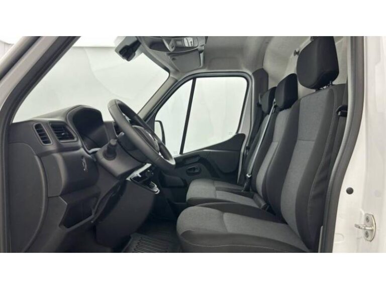 Renault Master FOURGON FGN TRAC F3500 BLUE DCI 135 CONFORT - Image 11 (July 7, 2026)