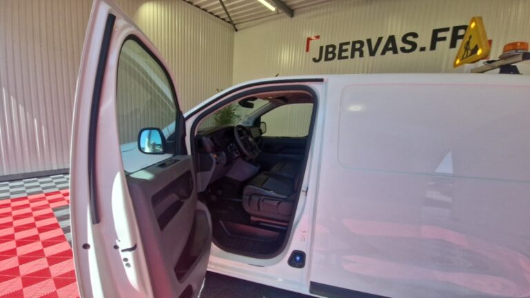 Citroën Jumpy M BlueHDi 120 S&S Club - Image 10 (July 7, 2026)