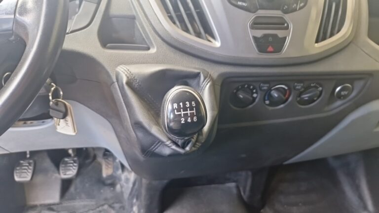 Ford Transit DOUBLE CABINE L4 TREND 2.0 Ecoblue 170 + BENNE - Image 20 (July 7, 2026)