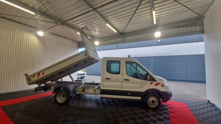 Ford Transit DOUBLE CABINE L4 TREND 2.0 Ecoblue 170 + BENNE - Image 04 (July 7, 2026)
