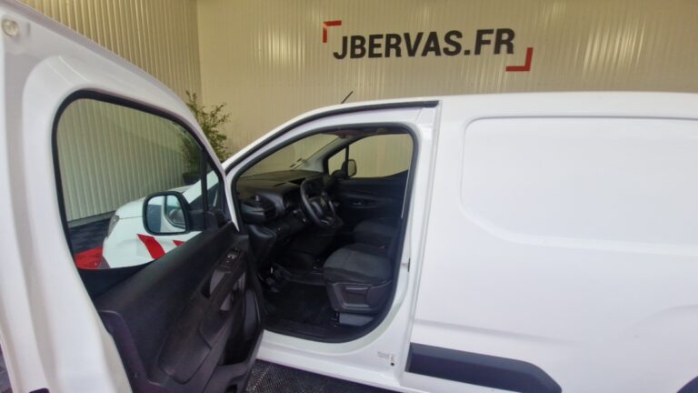 Citroën Berlingo VAN XL 950 PURETECH 110 SS CLUB - Image 10 (July 7, 2026)