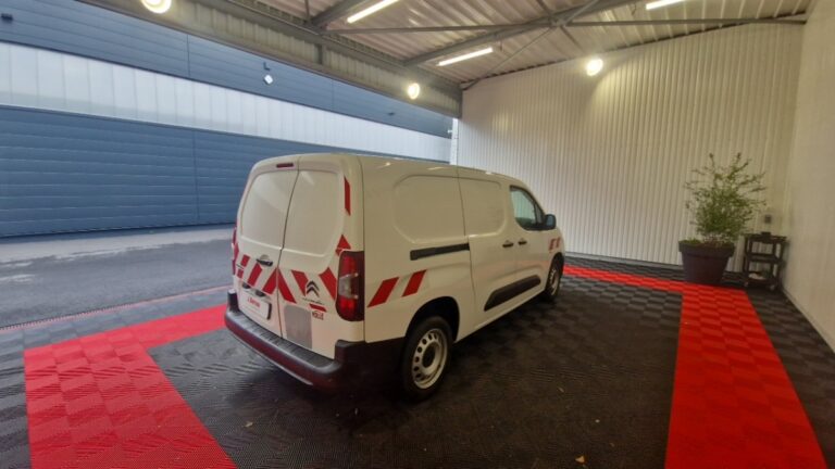 Citroën Berlingo VAN XL 950 PURETECH 110 SS CLUB - Image 05 (July 7, 2026)