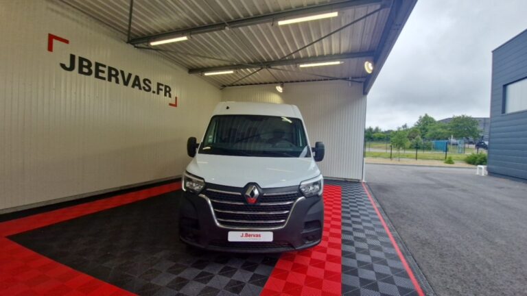 Renault Master trac f3500 dci 135 grand confort - Image 02 (July 7, 2026)