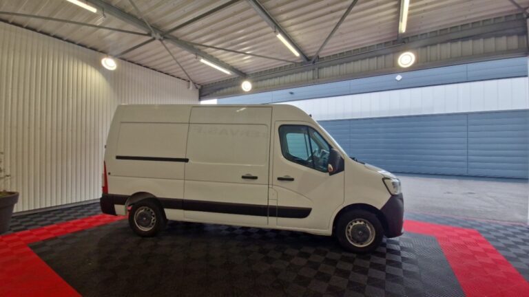 Renault Master trac f3500 dci 135 grand confort - Image 04 (July 7, 2026)