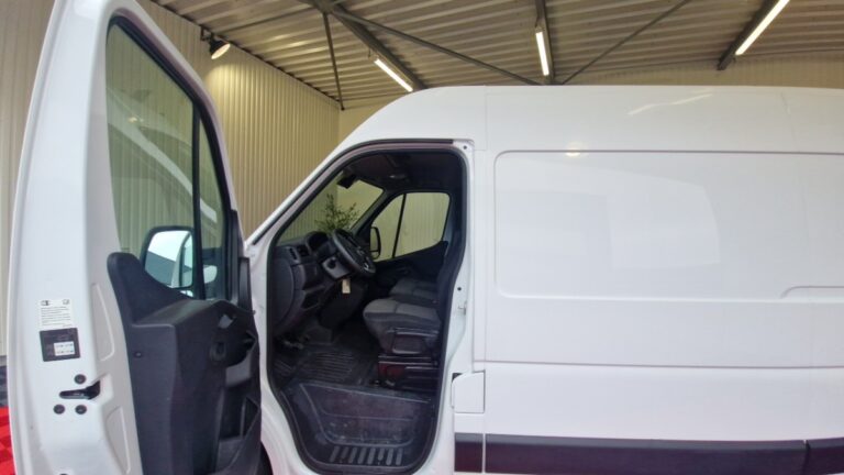 Renault Master trac f3500 dci 135 grand confort - Image 09 (July 7, 2026)