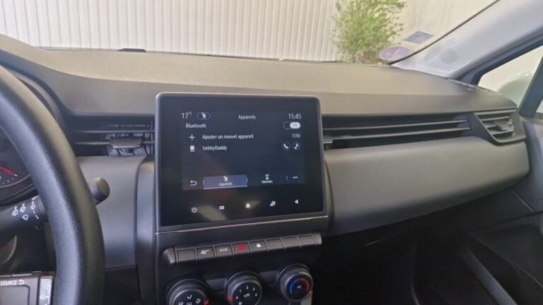 Renault Clio V SOCIETE TCE 90 – 21N AIR NAV - Image 20 (July 7, 2026)