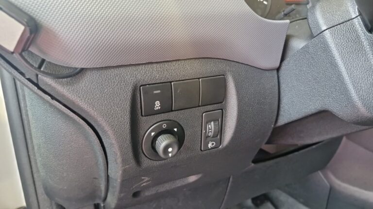Citroën Berlingo BlueHDi 100 Club M - Image 15 (July 7, 2026)