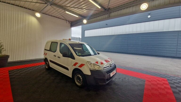 Citroën Berlingo BlueHDi 100 Club M - Image 03 (July 7, 2026)