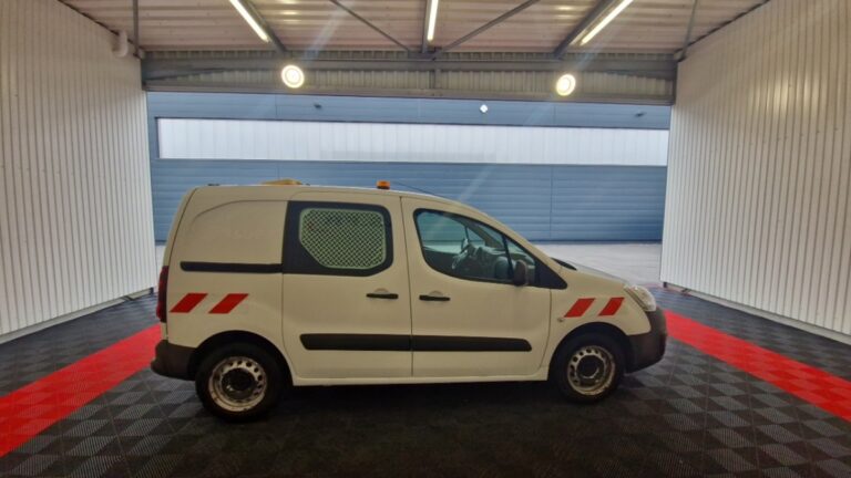 Citroën Berlingo BlueHDi 100 Club M - Image 04 (July 7, 2026)