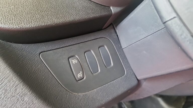 Renault Kangoo Express Z.E. Cabine Approfondie Grand Confort Achat Intégral - Image 16 (July 7, 2026)