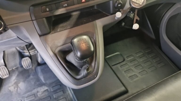 Citroën Jumpy m bluehdi 100 ss club - Image 19 (July 7, 2026)