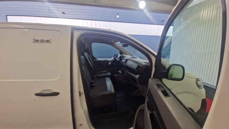 Citroën Jumpy m bluehdi 100 ss club - Image 09 (July 7, 2026)