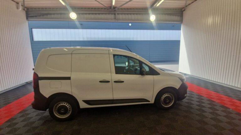 Renault Kangoo Van L1 TCE 130 GRAND CONFORT - Image 04 (July 7, 2026)