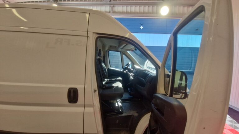 Fiat Ducato TOLE 3.0 M H2 H3-POWER 120 CH PACK - Image 09 (July 7, 2026)