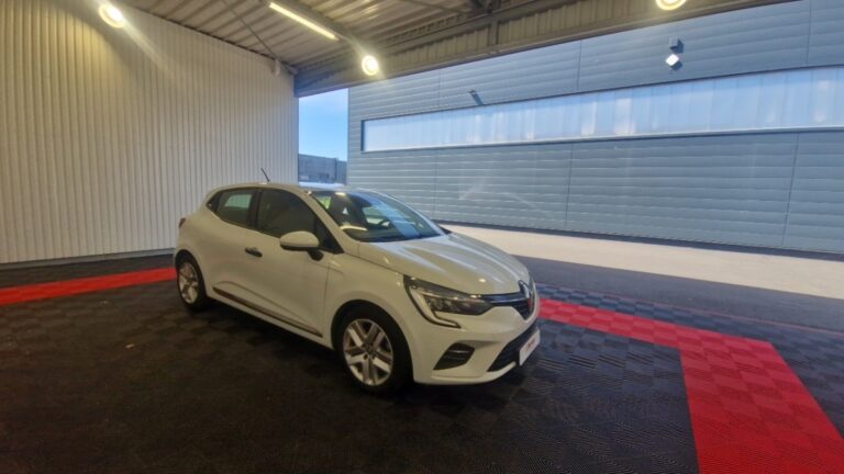Renault Clio V societe Business E-TECH 140 - Image 03 (July 7, 2026)