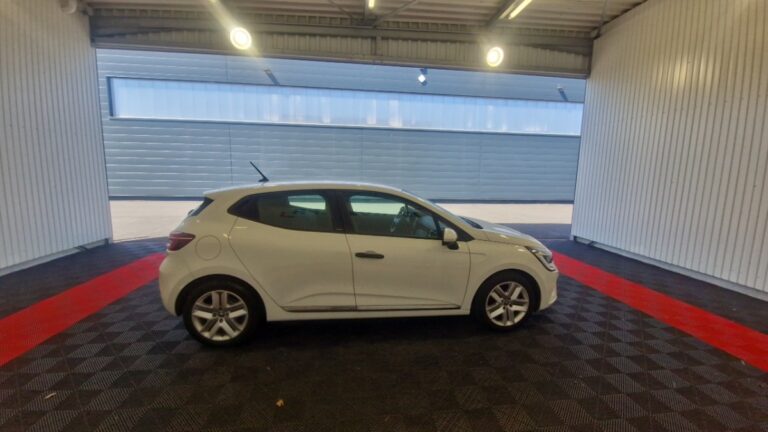 Renault Clio V societe Business E-TECH 140 - Image 04 (July 7, 2026)