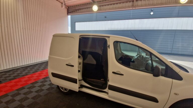 Peugeot Partner VTI 98 STANDARD PRO - Image 12 (July 7, 2026)