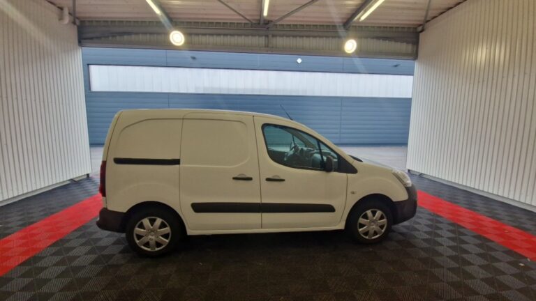 Peugeot Partner VTI 98 STANDARD PRO - Image 04 (July 7, 2026)