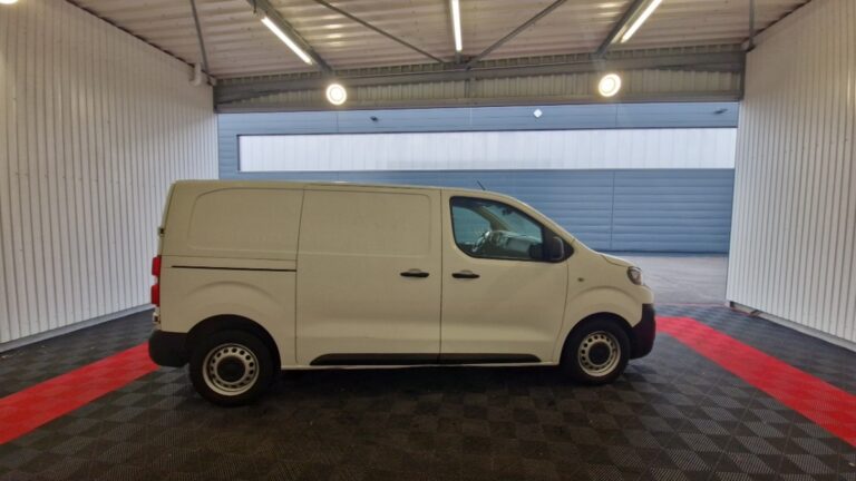 Peugeot Expert tole standard 2.0 bluehdi 120 ss premium - Image 04 (July 7, 2026)