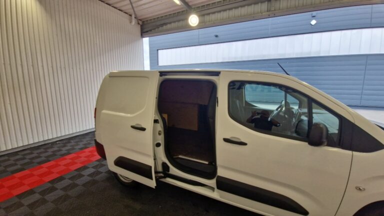Opel combo cargo 1.5 100 CH S/S AUGMENTE PACK CLIM - Image 12 (July 7, 2026)