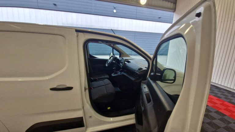 Opel combo cargo 1.5 100 CH S/S AUGMENTE PACK CLIM - Image 09 (July 7, 2026)
