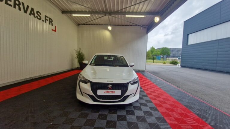 Peugeot 208 affaire BLUEHDI 100 SS PREMIUM PACK - Image 02 (July 7, 2026)