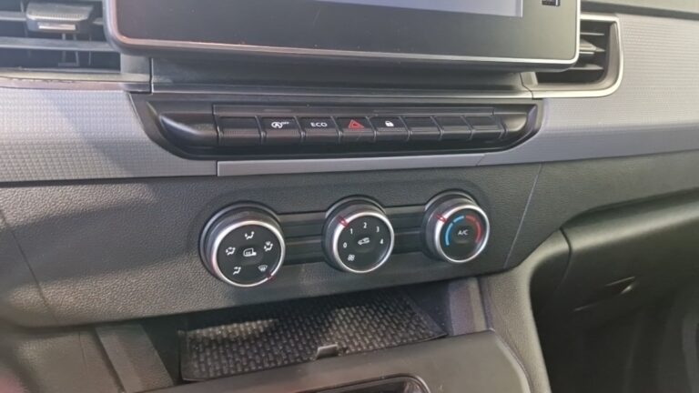 Renault Kangoo Van Gd Confort – Blue dCi 95 - Image 18 (July 7, 2026)