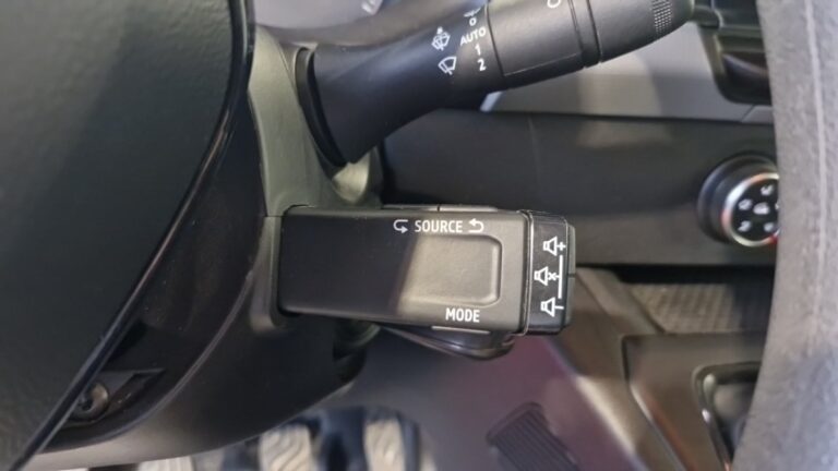 Renault Kangoo Van Gd Confort – Blue dCi 95 - Image 20 (July 7, 2026)