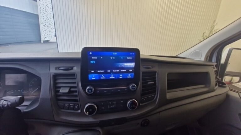 Ford Transit Custom 300 2.0 ECOBLUE 105 TREND BUSINESS - Image 11 (July 7, 2026)