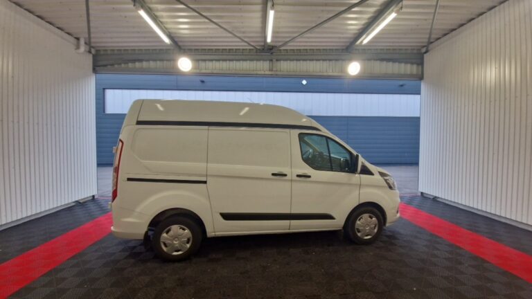 Ford Transit Custom 300 2.0 ECOBLUE 105 TREND BUSINESS - Image 04 (July 7, 2026)