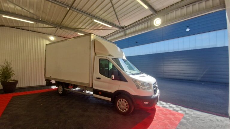 Ford Transit T350 l4 2.0 ecoblue 130 trend business CAISSE 20m3 + HAYON - Image 03 (July 7, 2026)