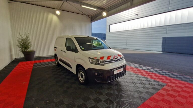 Citroën Berlingo VAN M 650 BLUEHDI 100 SS CLUB - Image 03 (July 7, 2026)