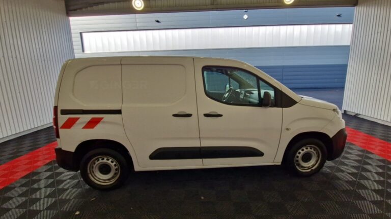 Citroën Berlingo VAN M 650 BLUEHDI 100 SS CLUB - Image 04 (July 7, 2026)