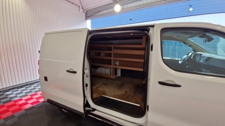 Toyota PROACE LONG 2.0L 140 D-4D BUSINESS - Image 11 (July 7, 2026)