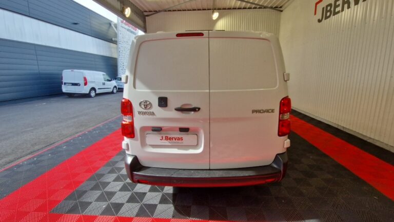 Toyota PROACE LONG 2.0L 140 D-4D BUSINESS - Image 06 (July 7, 2026)